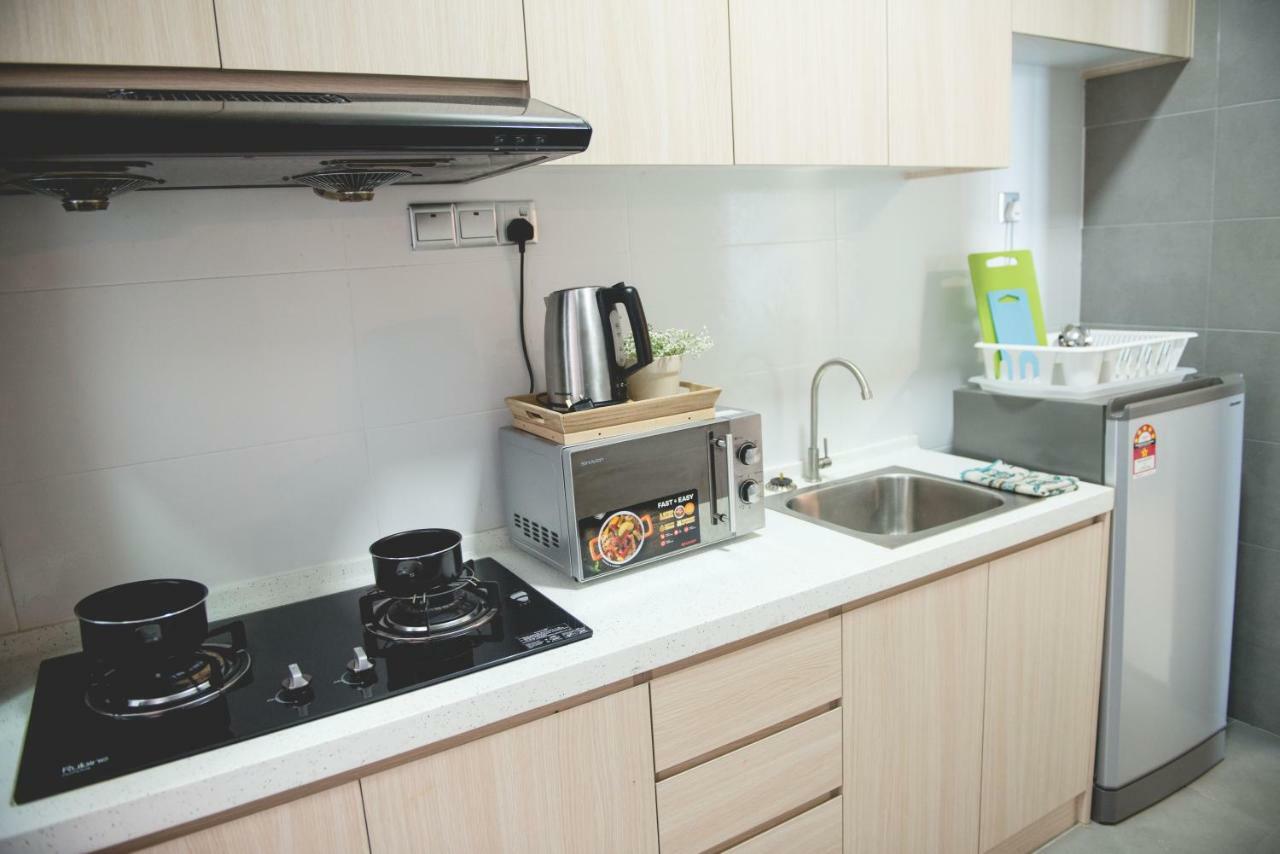 Amerin Mall & Suites เซอรีเคมบางัน ภายนอก รูปภาพ
